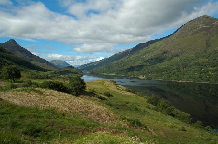 Scotland_Loch_Leven_bordercropped